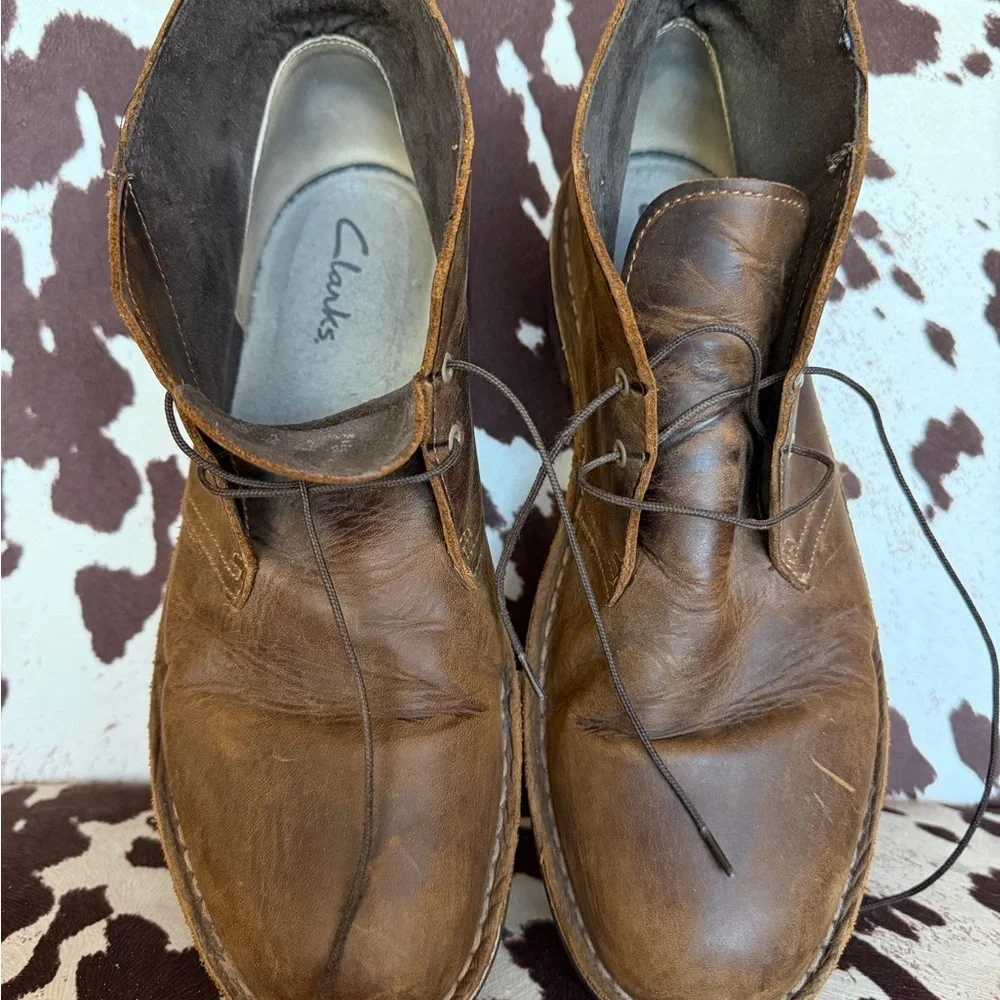 Clarks Brown Leather Chukka Boots Men's Size 10.5 Desert Boots
